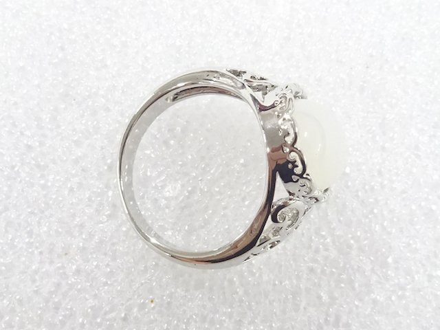  色石　指輪(11号)